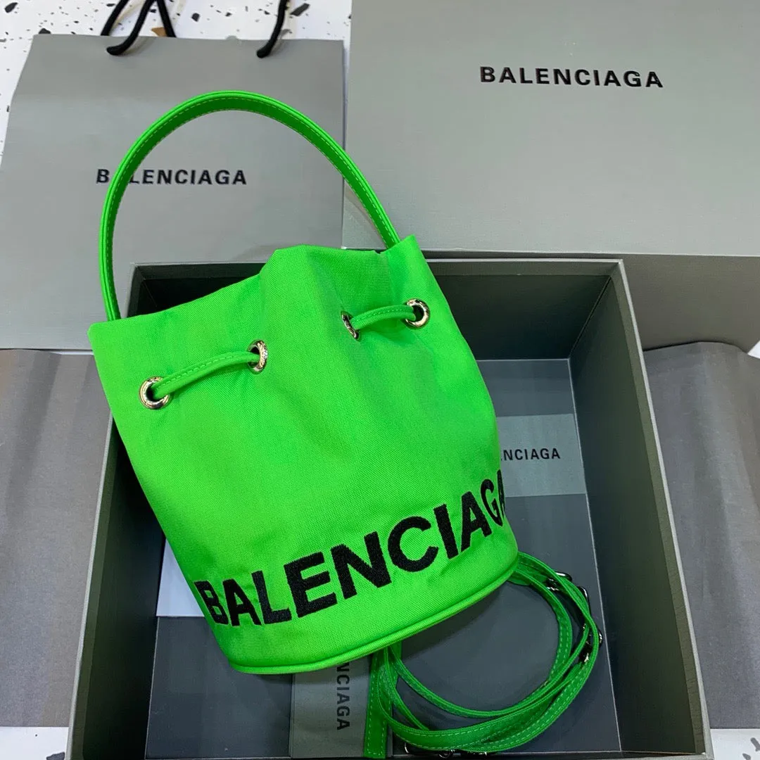 Balen Le Cagole Medium Bucket Bag In Green, For Women,  Bags 11.8in/30cm