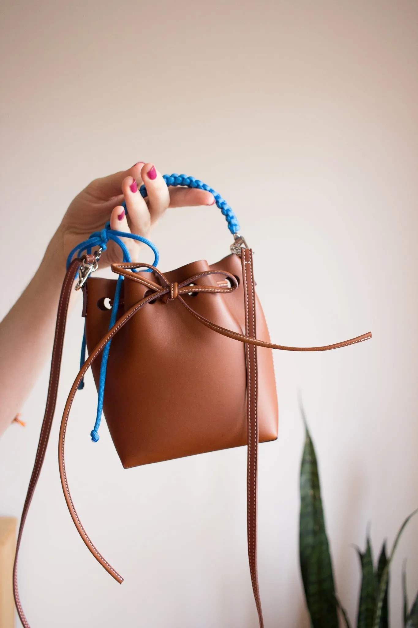 Bouquet Baby Bucket Bag (Tan)