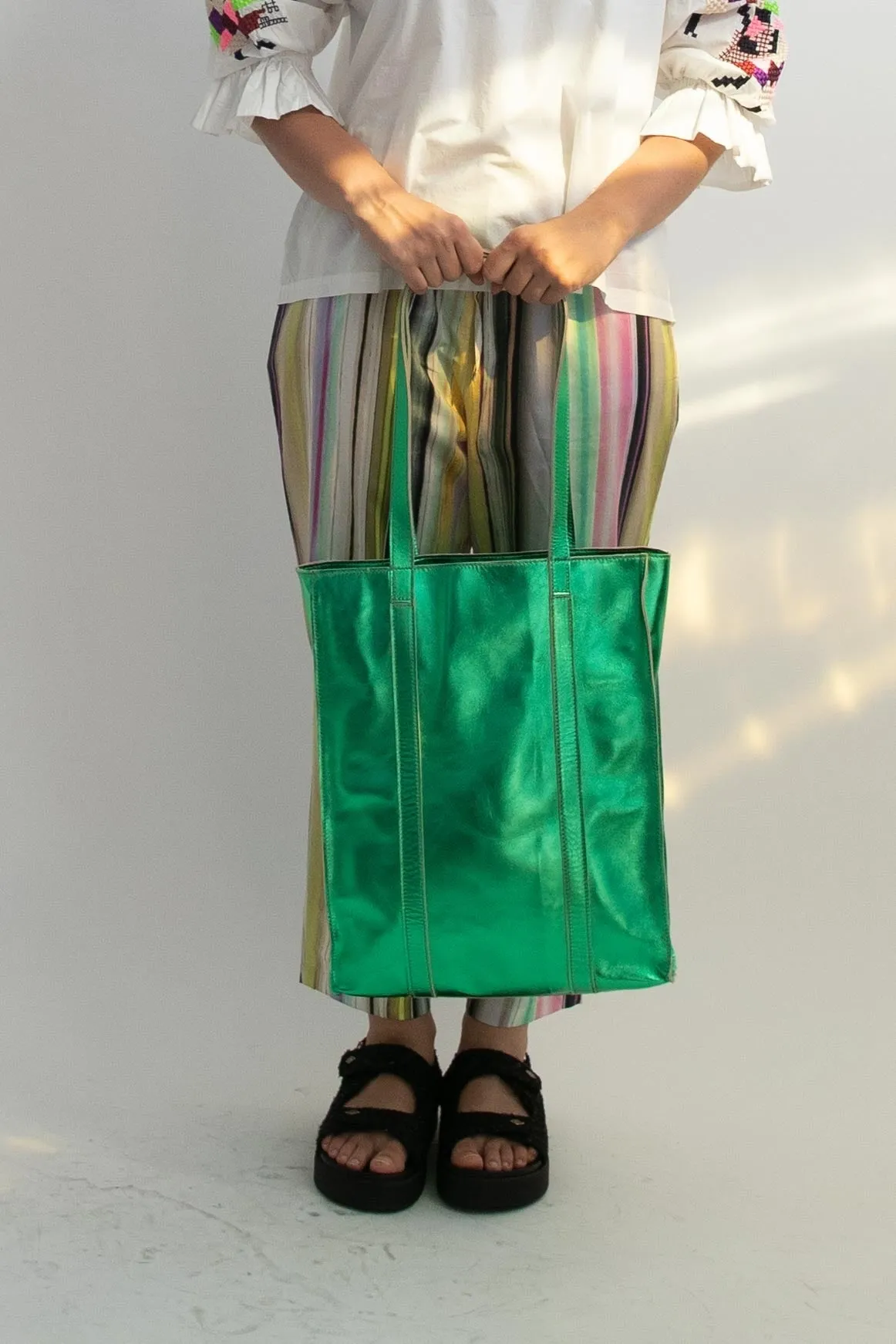 Harpers Emporium Never Full Tote in Metallic Green