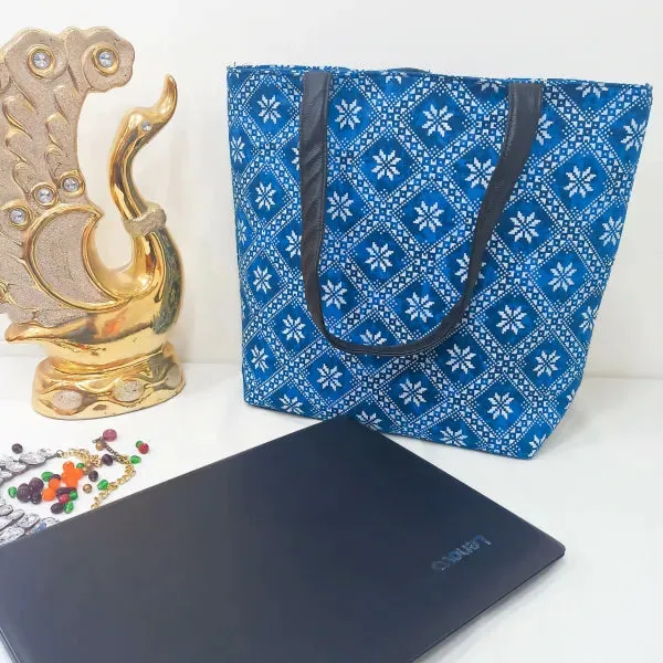 Sarus Crane Lifestyle Tote with Laptop Blue with White Big Diamond Design.