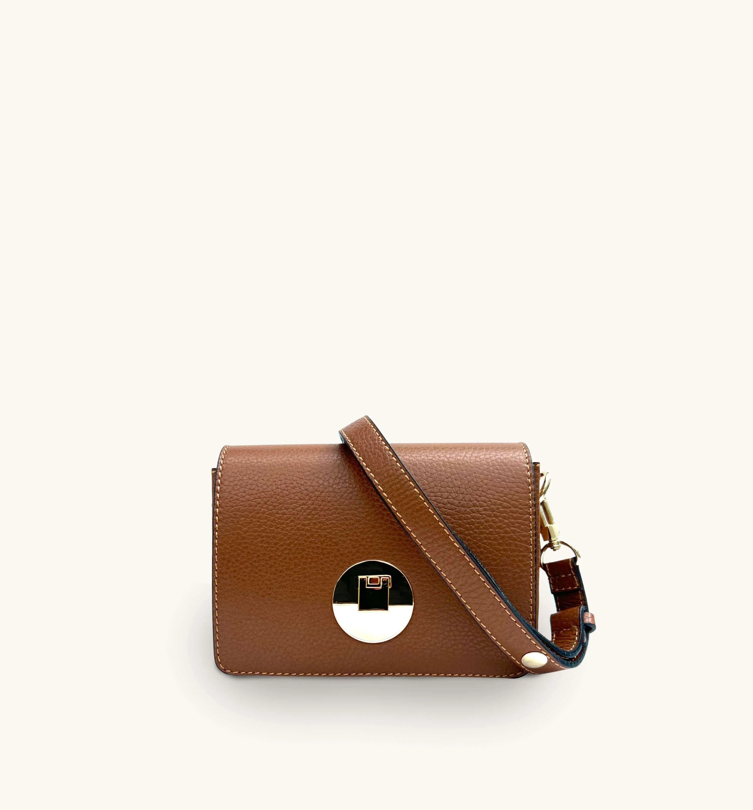 The Newbury Tan Leather Bag