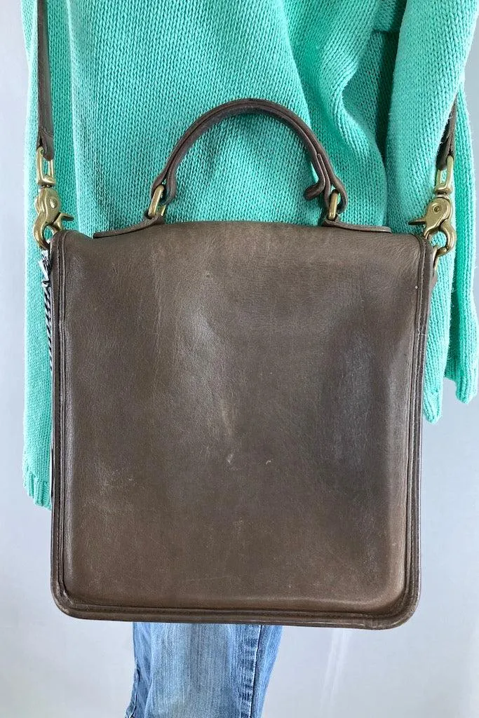 Vintage Coach Willis Station Bag