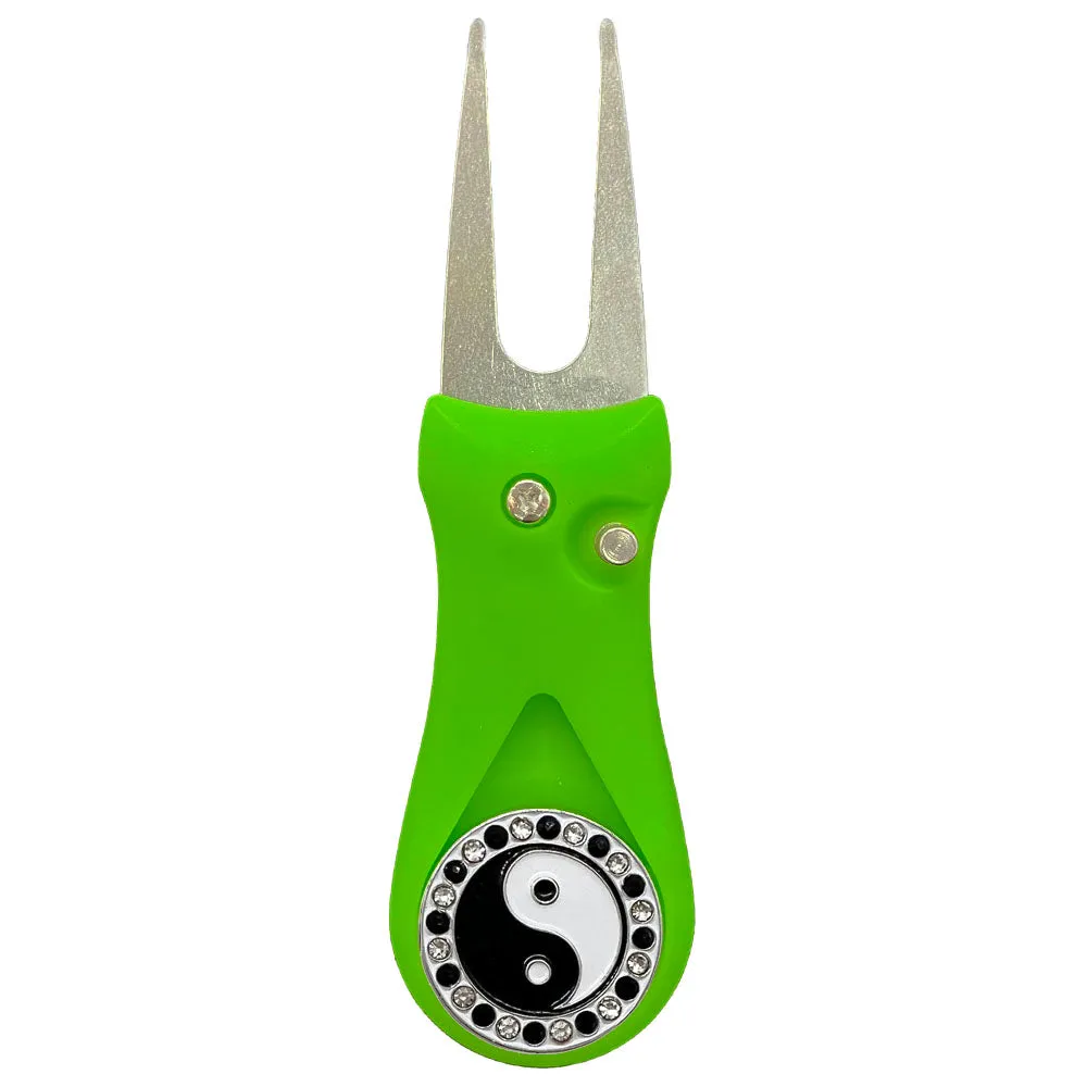 Yin Yang Golf Ball Marker With Colored Divot Repair Tool